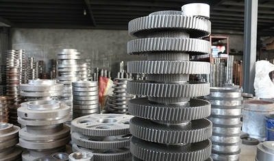 إنتاج قطع الغيار بقدرة إنتاج تصل إلى 20000 قطعة 